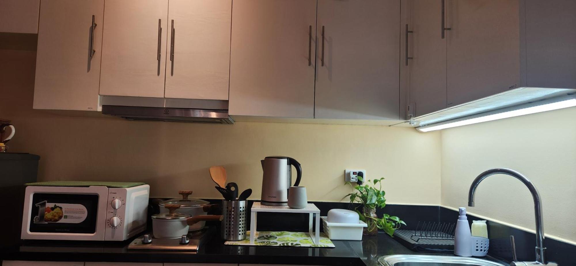 טאגיג Spacious Cozy Suite At The Venice Mall With Free Parking And Washing Machine (Adults Only) מראה חיצוני תמונה