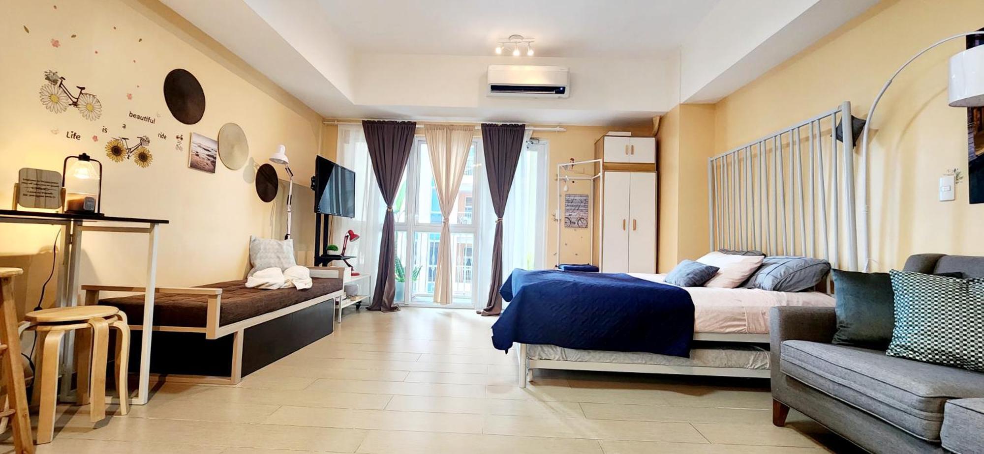 טאגיג Spacious Cozy Suite At The Venice Mall With Free Parking And Washing Machine (Adults Only) מראה חיצוני תמונה